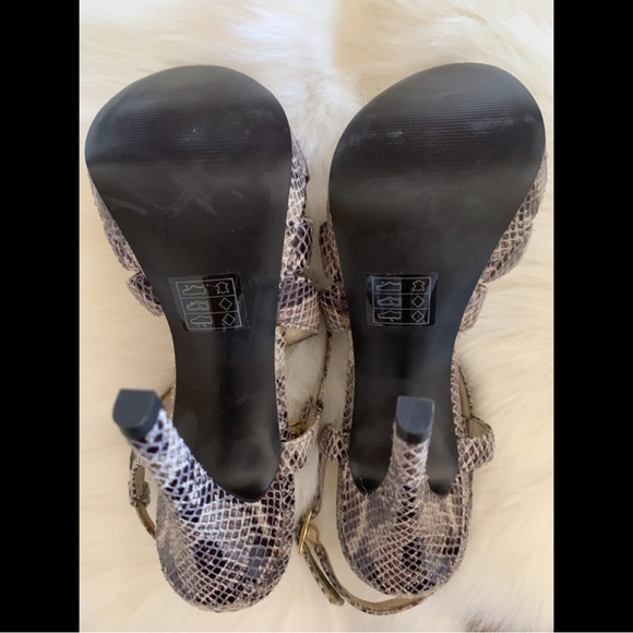 MODA Snake Skin Print Strappy Around Ankle Stiletto High Heels NWOT Size 6.5 - Picture 8 of 10